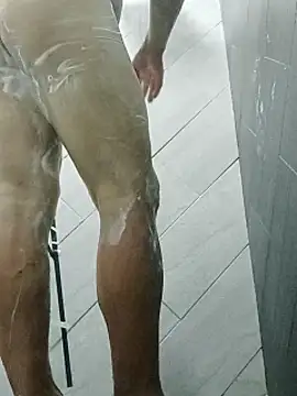 Snapshot of luchoarr chatting on October 9, 2025, 11:05 pm luchoarr online show from October 9, 2025, 11:05 pm