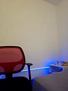 Snapshot of VictoriaEvaans_ chatting on October 18, 2025, 10:12 pm VictoriaEvaans online show from October 18, 2025, 10:12 pm