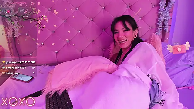 lauren evans96 online show from February 6, 2025, 10:36 am