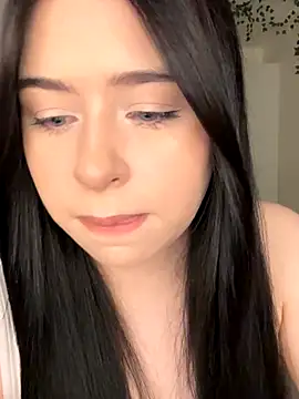  SweetCandyy online show from November 20, 2025, 7:20 am