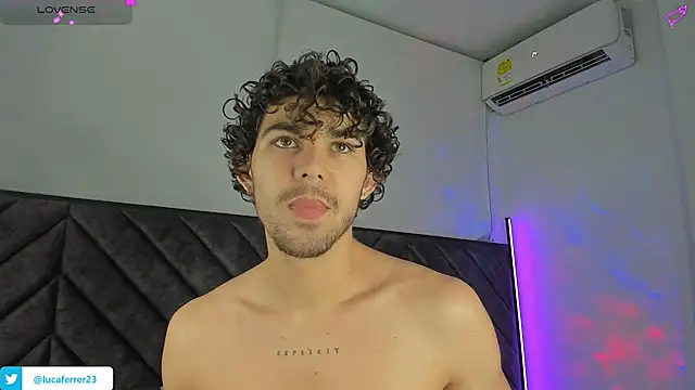 Luca ferrer  online show from February 11, 2026, 2:55 am