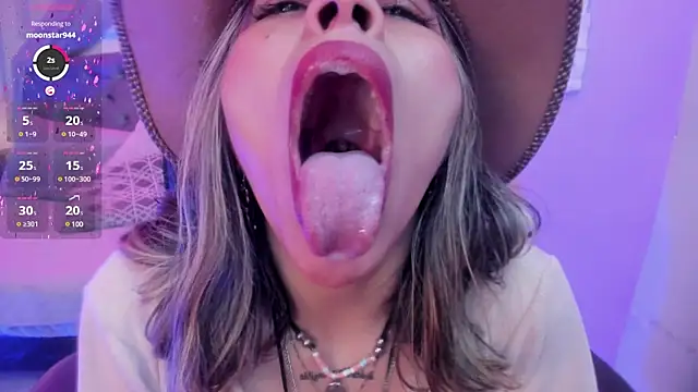 Snapshot of delilah_fix chatting on February 20, 2025, 2:02 pm delilah fix online show from February 20, 2025, 2:02 pm