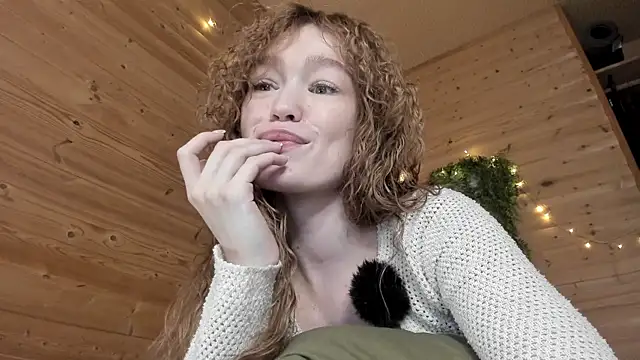 such juicee online show from February 2, 2025, 1:19 pm