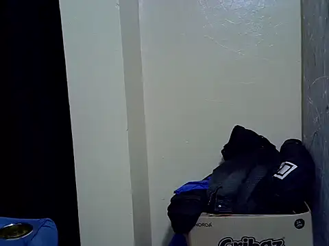 Horny-slut  online show from January 13, 2026, 2:54 pm