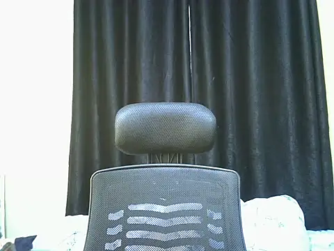 Snapshot of Horny-slut_ chatting on September 18, 2025, 5:54 am Horny-slut  online show from September 18, 2025, 5:54 am