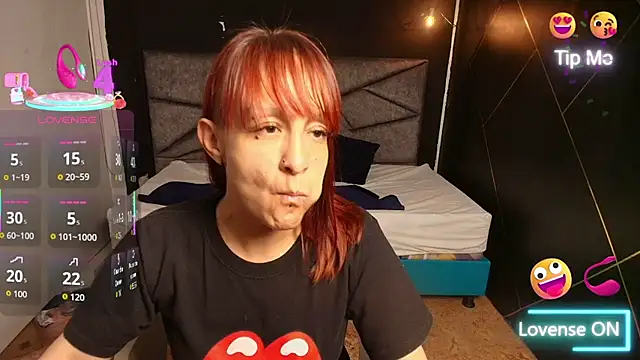 NatashaMason  online show from September 25, 2025, 12:11 pm