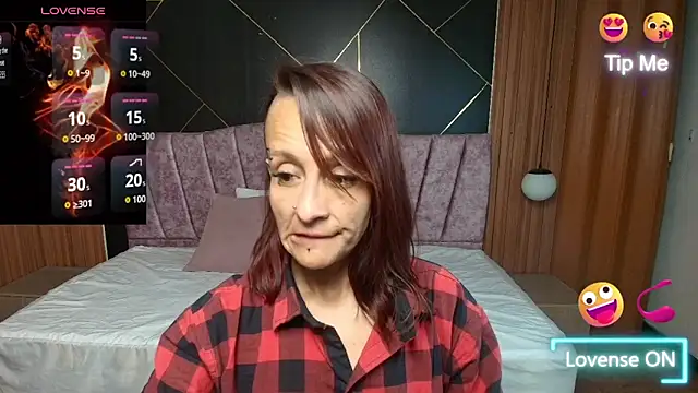 NatashaMason  online show from April 8, 2026, 7:15 pm