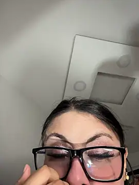 linatarens online show from April 11, 2026, 12:31 pm