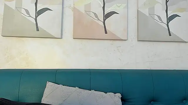 Snapshot of julieta_aguilar1 chatting on September 29, 2025, 7:41 pm julieta aguilar1 online show from September 29, 2025, 7:41 pm