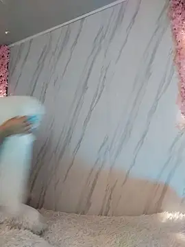 Nanda Vixen online show from November 12, 2025, 11:41 pm