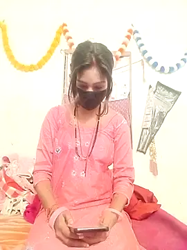 Snapshot of Lily_Baby_ chatting on October 27, 2025, 10:27 am Lily Baby  online show from October 27, 2025, 10:27 am