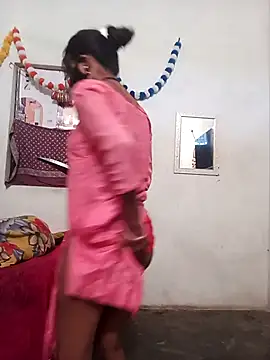 Snapshot of Lily_Baby_ chatting on October 28, 2025, 2:34 am Lily Baby  online show from October 28, 2025, 2:34 am