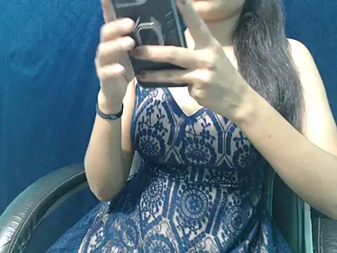 Yashi online show from September 28, 2025, 4:03 pm