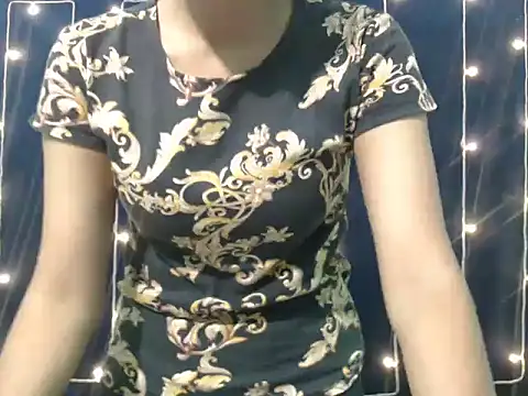 Yashi online show from October 28, 2025, 1:43 pm