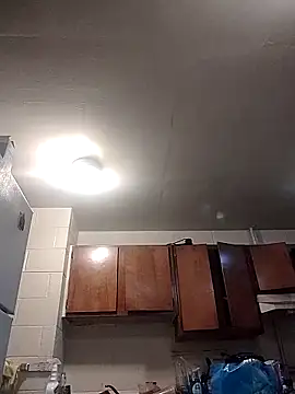 Snapshot of TickleMeKink chatting on September 25, 2025, 2:01 pm TickleMeKink online show from September 25, 2025, 2:01 pm