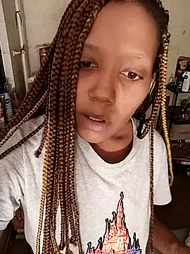 Snapshot of TickleMeKink chatting on October 22, 2025, 9:53 am TickleMeKink online show from October 22, 2025, 9:53 am