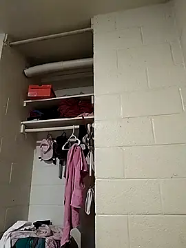 Snapshot of TickleMeKink chatting on October 7, 2025, 11:22 am TickleMeKink online show from October 7, 2025, 11:22 am