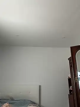 julialupato1606 online show from February 28, 2026, 12:27 pm