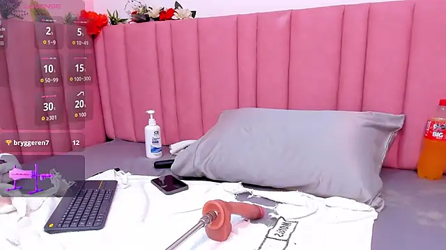 isabella santos1 online show from November 30, 2025, 3:51 am