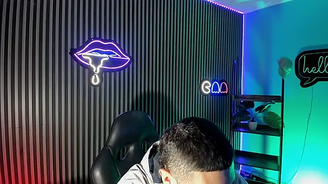 Jefer rick  online show from December 1, 2025, 12:17 pm