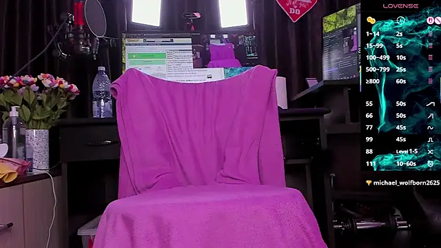 Snapshot of Raissa_sky26 chatting on September 30, 2025, 2:39 am Raissa sky26 online show from September 30, 2025, 2:39 am