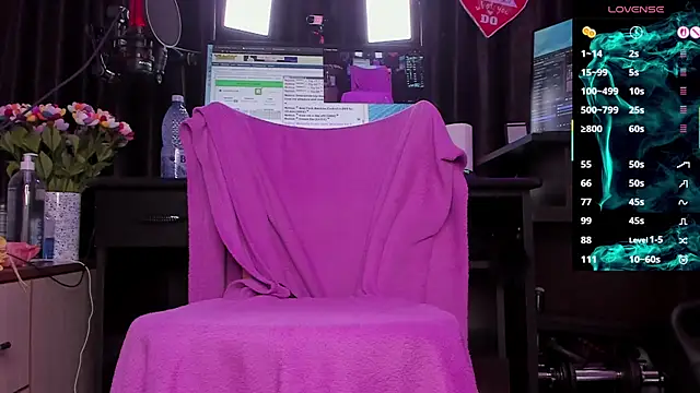 Snapshot of Raissa_sky26 chatting on October 8, 2025, 2:35 am Raissa sky26 online show from October 8, 2025, 2:35 am