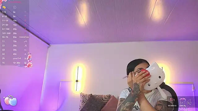 Snapshot of _gaby2 chatting on September 20, 2025, 11:26 am  gaby2 online show from September 20, 2025, 11:26 am