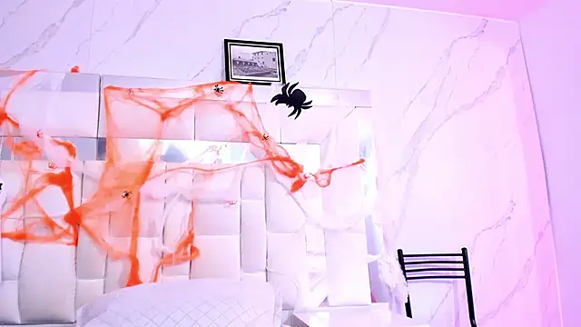 Snapshot of BritneyCollins chatting on October 11, 2025, 11:33 am BritneyCollins online show from October 11, 2025, 11:33 am