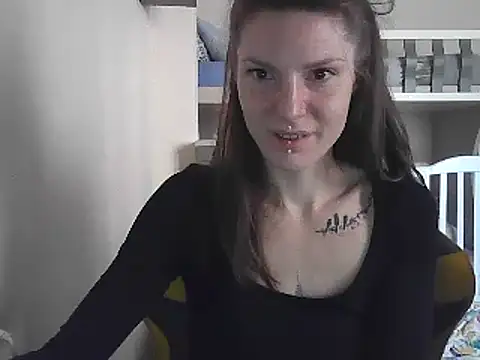 Snapshot of Feli_blue chatting on January 29, 2025, 12:02 pm Feli blue online show from January 29, 2025, 12:02 pm