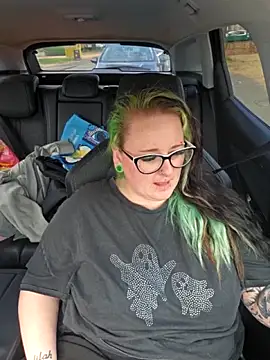 Bunny Cummings online show from April 17, 2026, 9:45 am