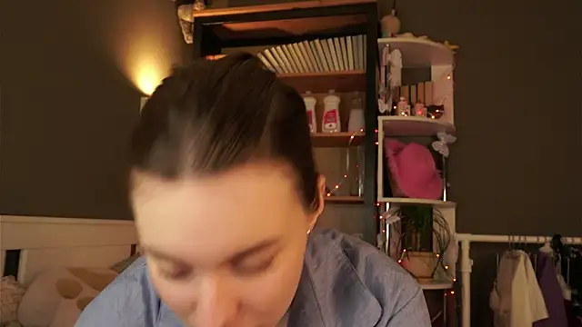 Snapshot of DarylBarks chatting on February 15, 2026, 1:06 am DarylBarks online show from February 15, 2026, 1:06 am