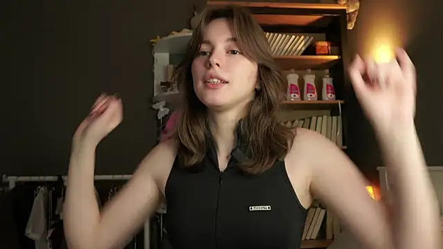 Snapshot of DarylBarks chatting on February 18, 2026, 1:14 am DarylBarks online show from February 18, 2026, 1:14 am