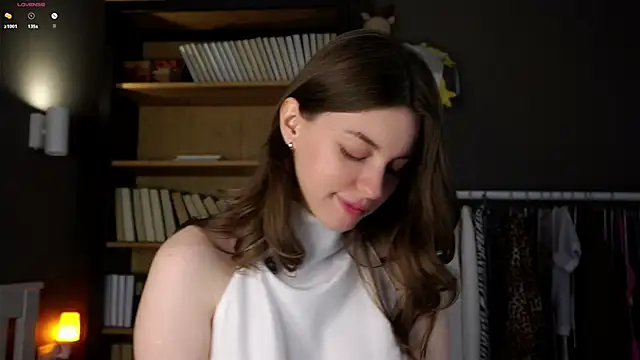 Snapshot of DarylBarks chatting on October 24, 2025, 1:04 am DarylBarks online show from October 24, 2025, 1:04 am