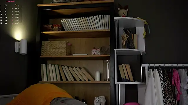 Snapshot of DarylBarks chatting on October 21, 2025, 1:27 am DarylBarks online show from October 21, 2025, 1:27 am