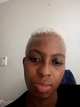 sexypetitexdoll23 online show from March 8, 2025, 5:17 am