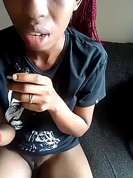 sexypetitexdoll23 online show from January 1, 2025, 1:16 pm