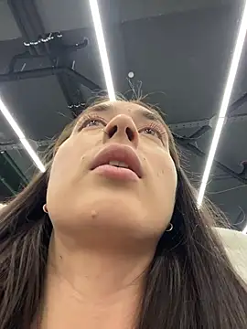 Holly Play online show from February 23, 2026, 12:06 pm