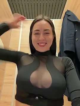 Holly Play online show from January 27, 2025, 11:32 am