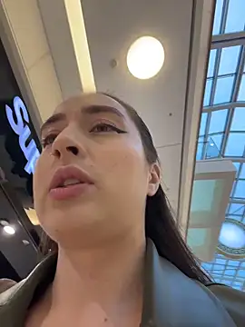 Holly Play online show from October 26, 2025, 10:15 am