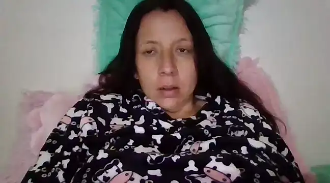 Snapshot of milfevha chatting on February 15, 2025, 8:01 pm milfevha online show from February 15, 2025, 8:01 pm