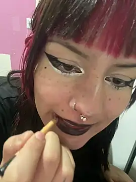 belletotosa online show from February 11, 2026, 10:53 pm