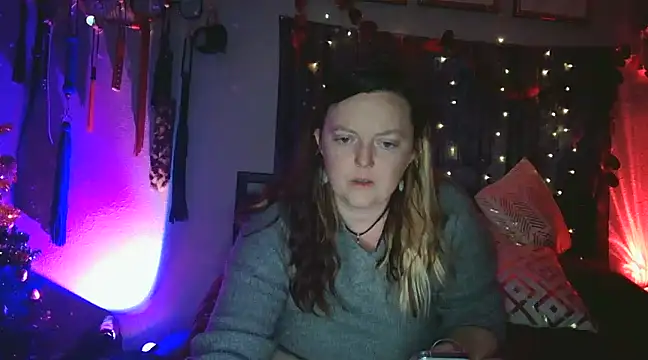 Lyrann89 online show from January 26, 2025, 1:52 am