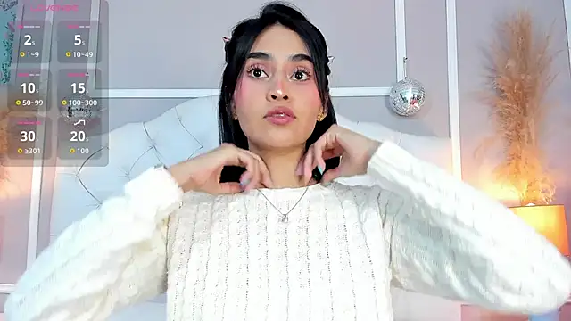 Snapshot of serena_jeyms chatting on October 6, 2025, 8:09 pm serena jeyms online show from October 6, 2025, 8:09 pm