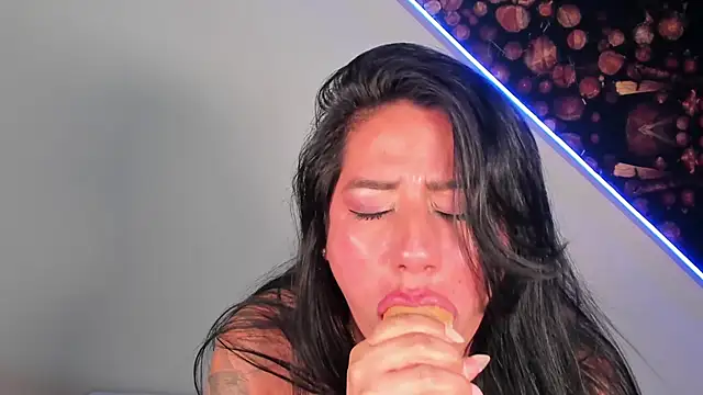 Snapshot of Seleneharrison chatting on February 21, 2025, 12:16 am Seleneharrison online show from February 21, 2025, 12:16 am