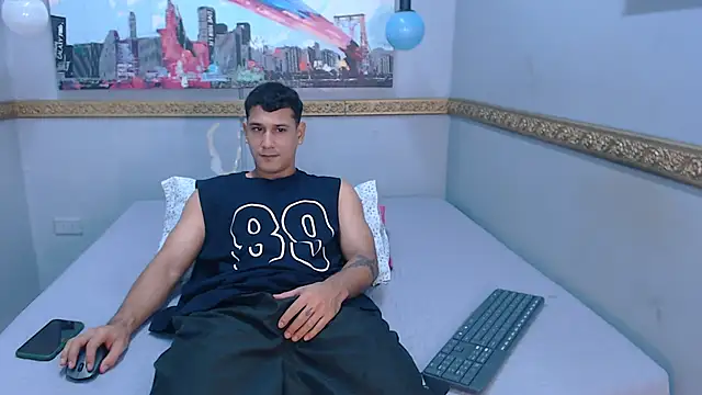 Devan Bikers online show from December 12, 2024, 1:32 am