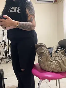 eva sexx69 online show from October 2, 2025, 12:19 pm