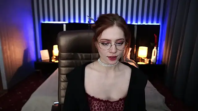 Snapshot of Sasha_Exclusive chatting on February 6, 2025, 2:11 am Sasha Exclusive online show from February 6, 2025, 2:11 am