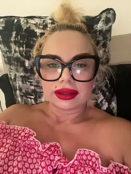 luna 14 online show from September 29, 2025, 7:37 am