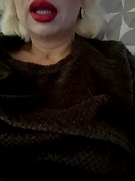 luna 14 online show from October 27, 2025, 10:49 am