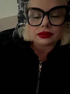 luna 14 online show from October 16, 2025, 10:23 am